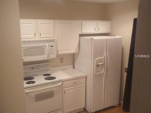 5th image of 2442 Lake Woodberry Cir