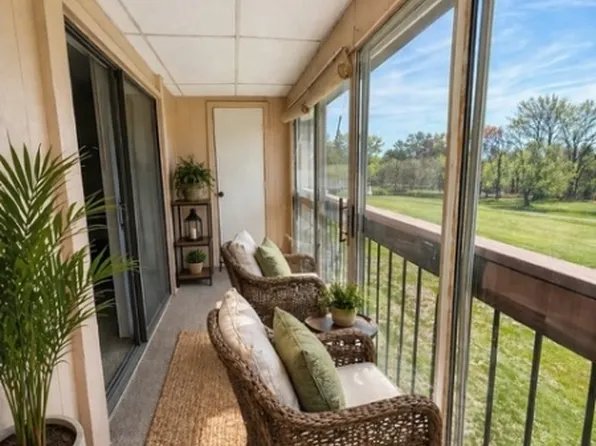 278 Crosse Dr #3F, Monroe Twp., NJ 08831