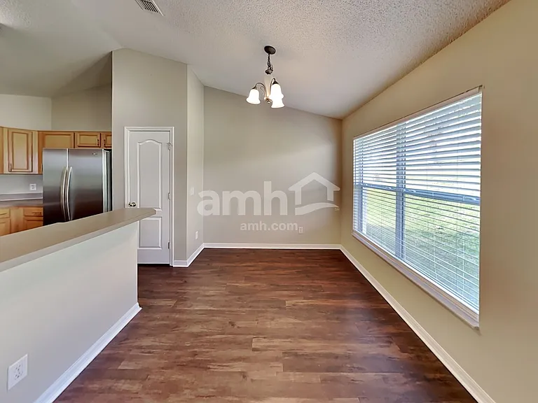 1913 Southern Oak Loop — Photo 6