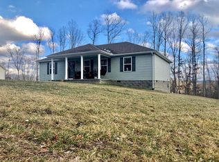 522 Whispering Oaks, Morehead, KY 40351