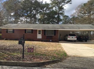 151 Ridgecrest Dr, Luverne, AL 36049