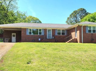 61 Rogers Dr, Ringgold, GA 30736