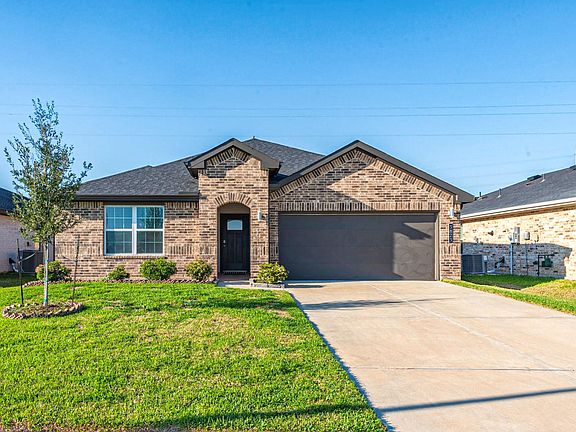 2nd image of 3823 Pierce Place Ln