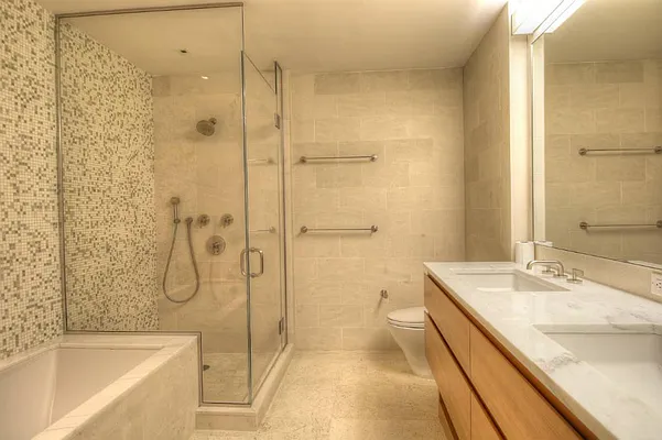 Rented by Level Group | media 4