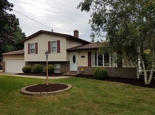 4620 Mars Rd, Uniontown, OH 44685