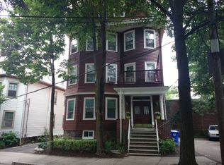 40 Perry St, Brookline, MA 02445