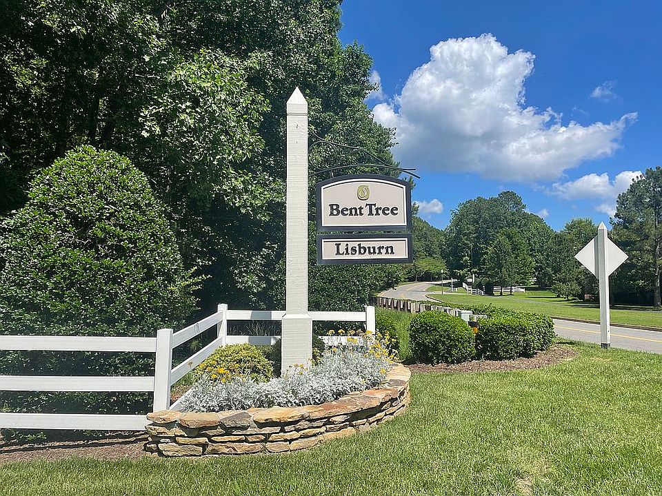 2nd image of 3131 Windy Branch Dr