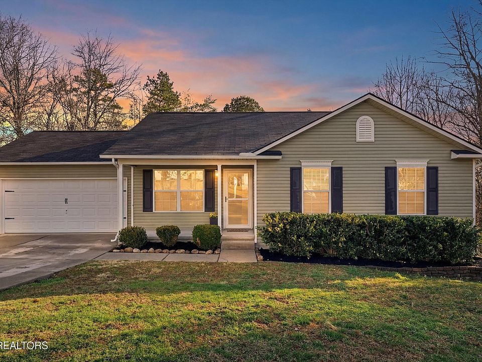 1st image of 5838 Pine Needle Ln