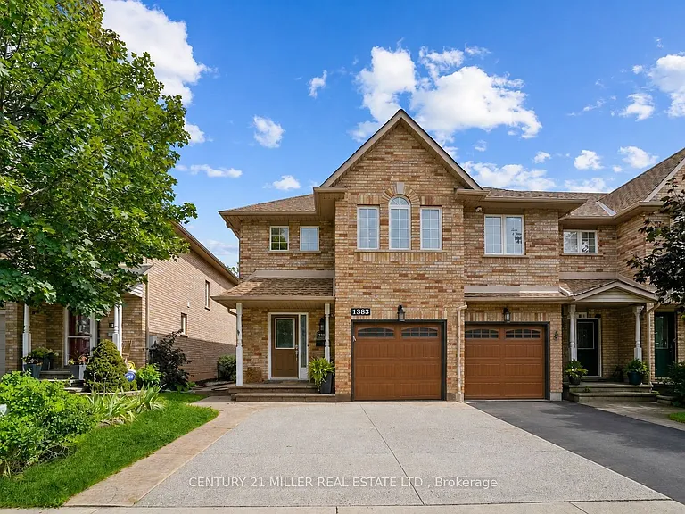 1383 Tobyn Dr — Photo 1
