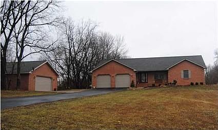 1st image of 838 S Concord Dr