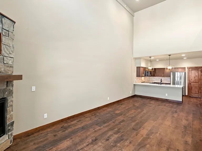 1618 Continental Peaks Cir — Photo 4