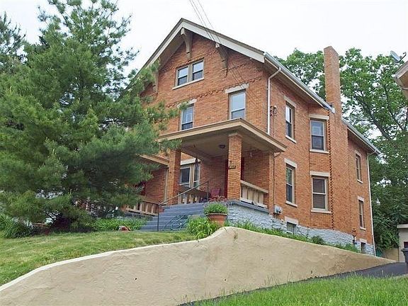 2nd image of 3418 Larona Ave