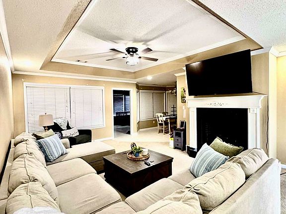 5th image of 152 Canterbury Dr