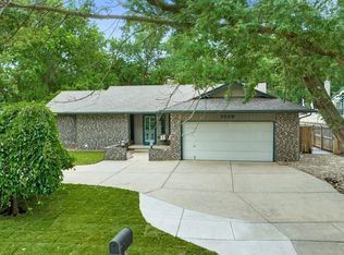 2529 Glacier Dr, Wichita, KS 67215