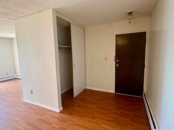 3rd image of 7280 Lindsay Rd #203