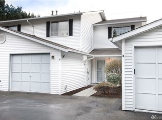 8332 Upper Ridge Rd APT B, Everett, WA 98203