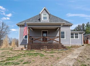 709 SE 3rd St, Faucett, MO 64448
