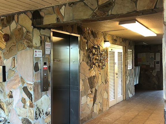 3rd image of 2515 NE 2nd Ct APT 211