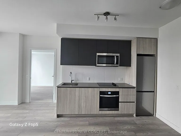 5858 Yonge St #3010 — Photo 3