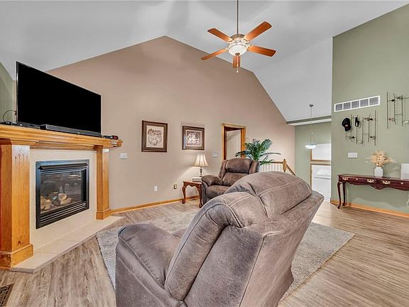 2nd image of 18603 E Bundschu Pl