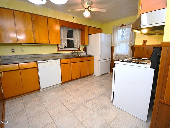 5th image of 5712 Maryland Ave