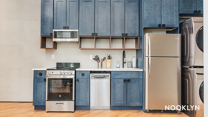 Rented by Nooklyn NYC LLC | media 51