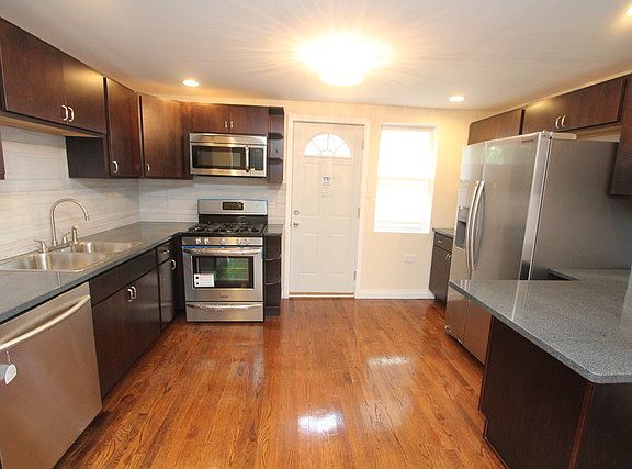 4th image of 8364 S Kenwood Ave