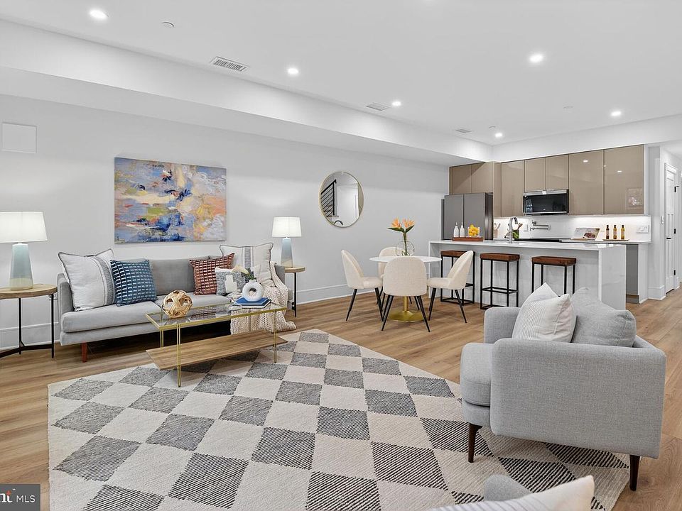 1st image of 2524 41st St NW APT 2