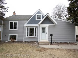 3234 Park Ave, Brookfield, IL 60513