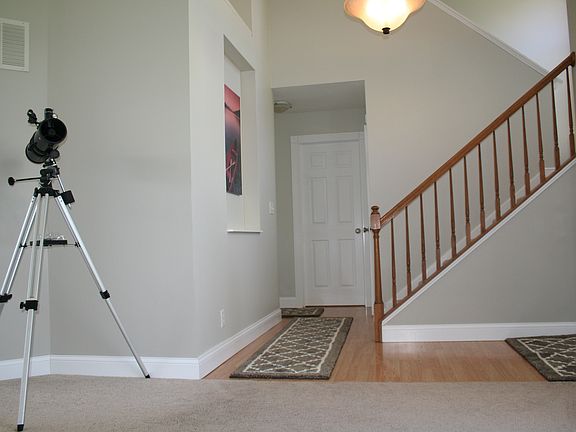 4th image of 1214 Hazelwood Ct