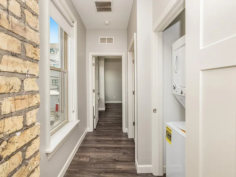 920 S 2nd St #2 — Photo 20
