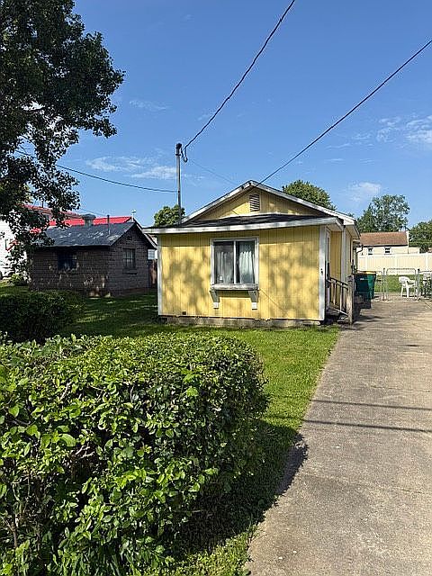 1st image of 4132 Dean St