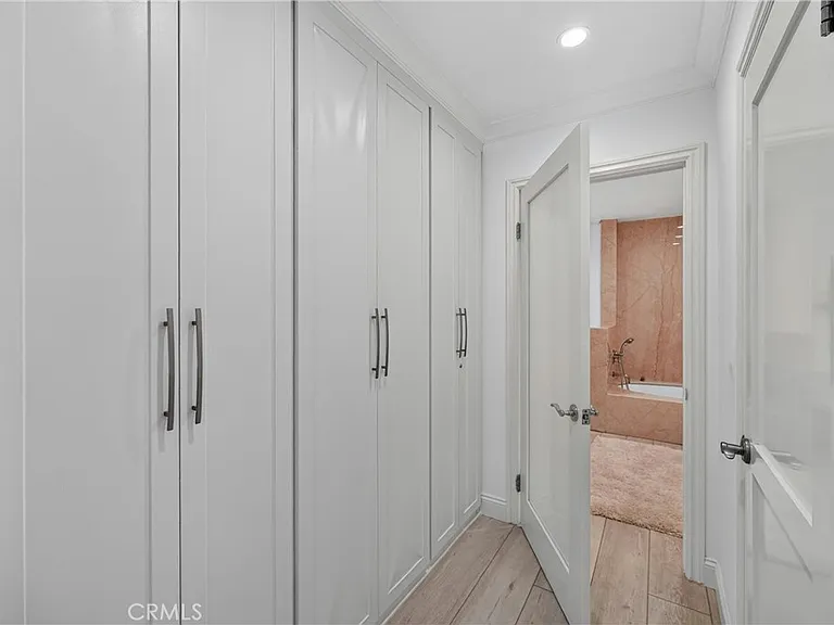950 Cagney Ln #207 — Photo 20