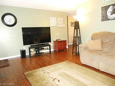 3rd image of 4665 Krancz Dr