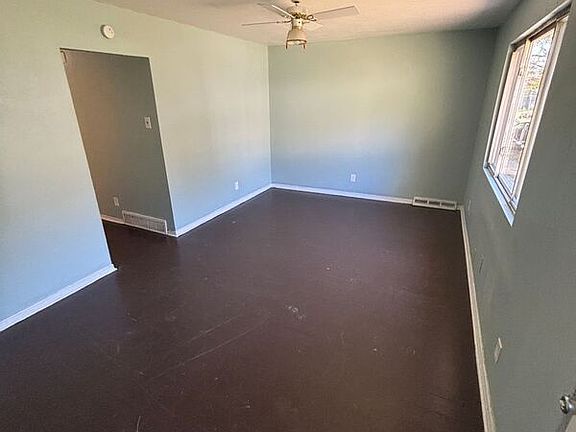 5th image of 5420 Hamilton Ave