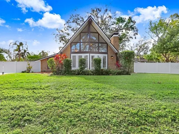 1723 Silverwood Dr, Brandon, FL 33510