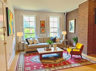 32 Irving St APT 1A, Boston, MA 02114