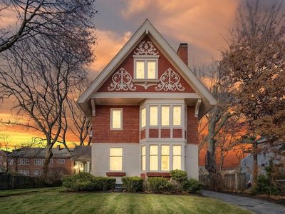 28 Melville Ave, Dorchester, MA, 02124