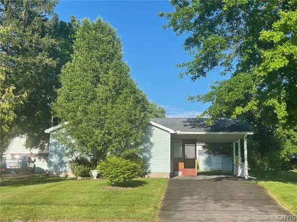 121 Williams St, Sherrill, NY 13461