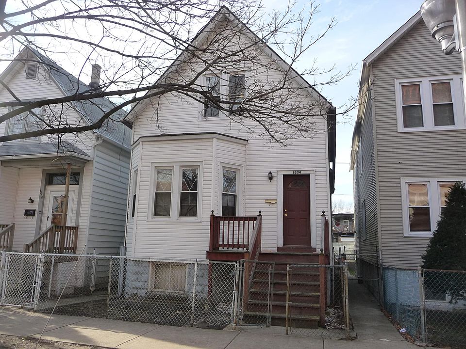 1st image of 1834 N Richmond St #2