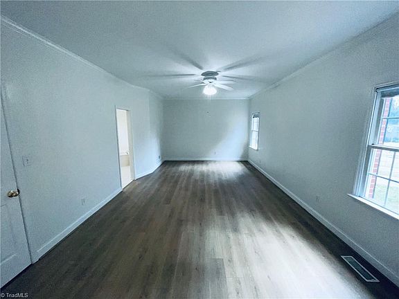 3rd image of 2903 Lawndale Dr