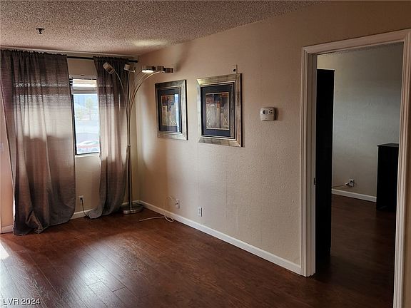 4th image of 1381 E University Ave APT 305