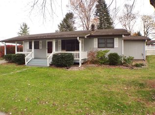 5 McCoy St, Franklin, NC 28734