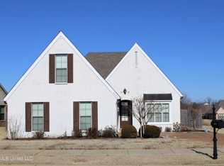 8690 Purple Martin Dr, Olive Branch, MS 38654