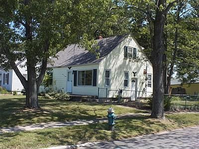 1st image of 503 Poplar St