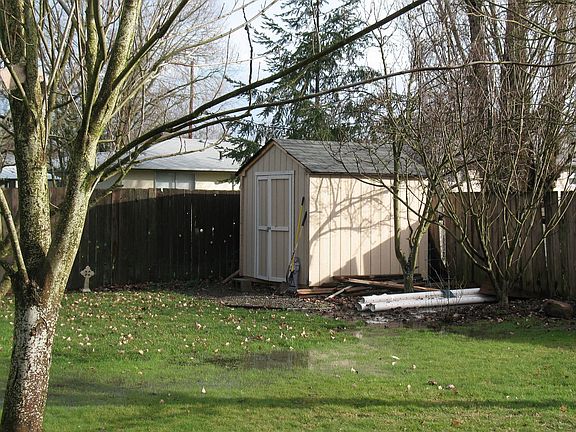 Storage Shed/Fruit Trees