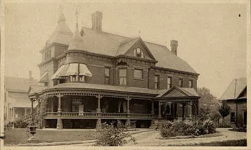 916 W Kalamazoo Ave — Photo 10