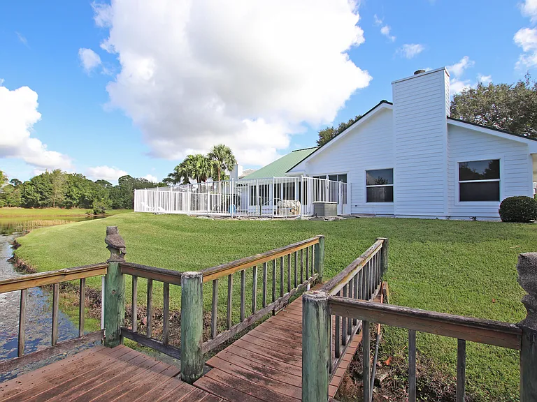 6944 Misty Lake Way — Photo 30