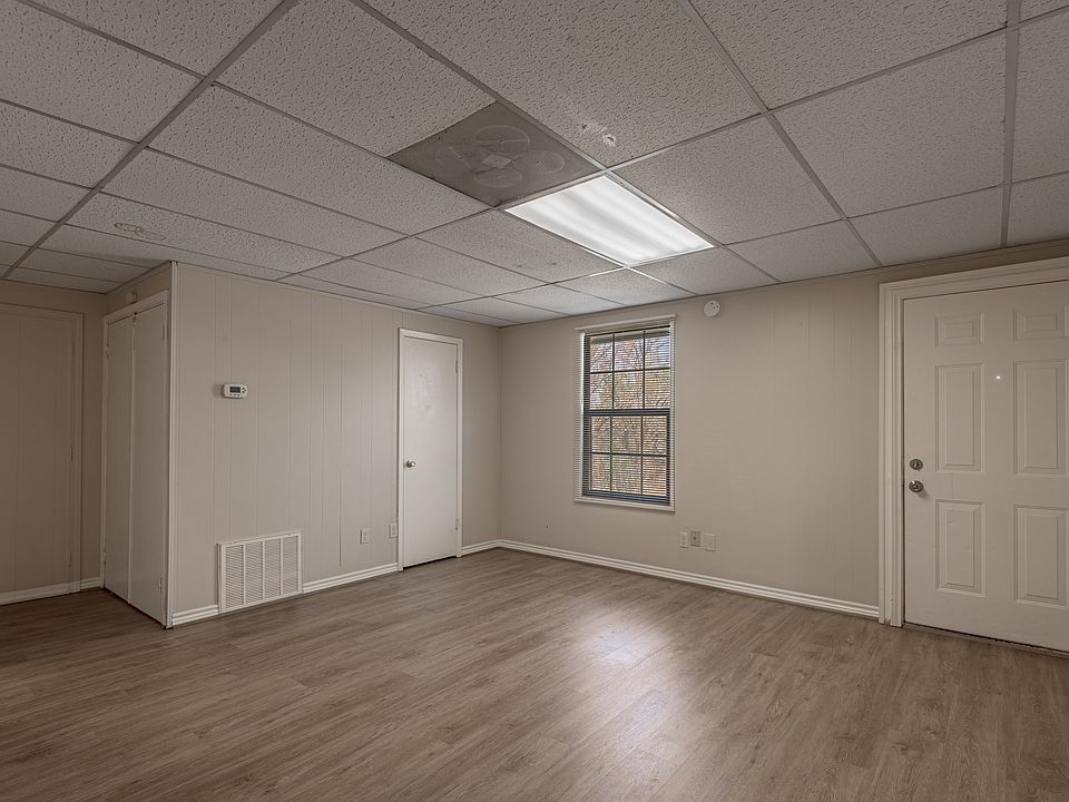 1st image of 626 University Ave #G