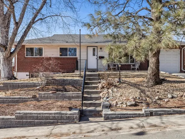 2725 S Zurich Court, Denver, CO 80236